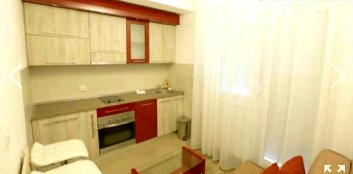 Royalwings Apartman Jagodina Exteriör bild