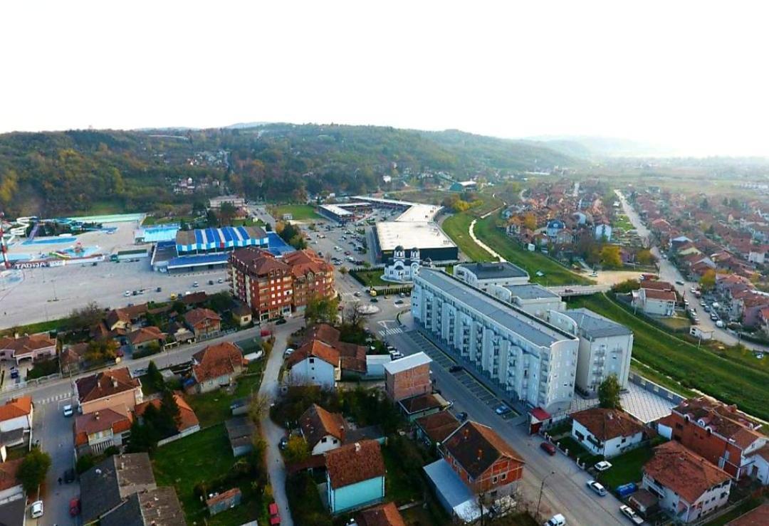 Royalwings Apartman Jagodina Exteriör bild